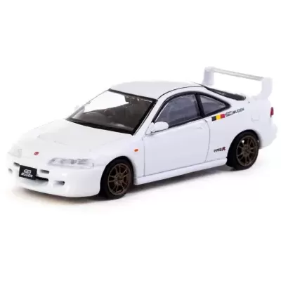 Miniatura de carro desportivo branco com jantes castanhas e asa traseira grande