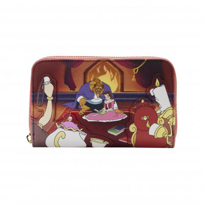 Carteira com estampa do filme A Bela e o Monstro, personagens animados junto à lareira.