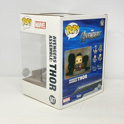 Embalagem Funko Pop! Marvel Avengers Assemble Thor número 587 branca com imagem da figura na caixa