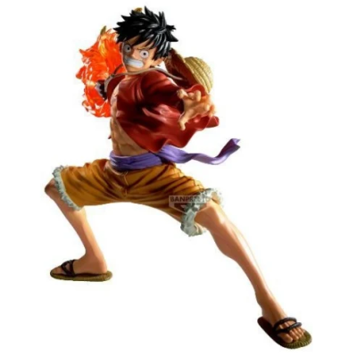 Figura de ação colorida de personagem com fogo na mão direita