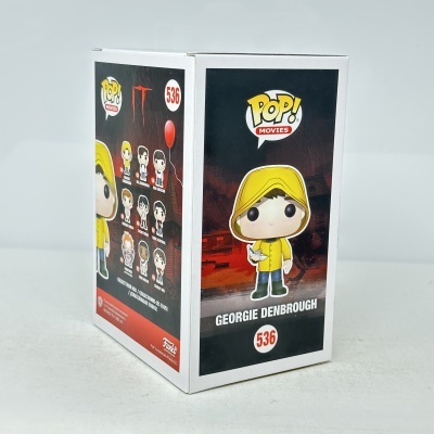 Caixa Funko Pop! Georgie Denbrough com impermeável amarelo