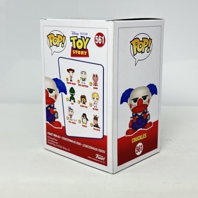 Embalagem Funko POP Toy Story Chuckles 561 com imagens de outras figuras da coleção