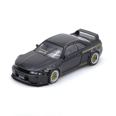 Miniatura de carro preto com spoiler traseiro e jantes douradas
