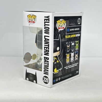 Funko Pop Yellow Lantern Batman em caixa