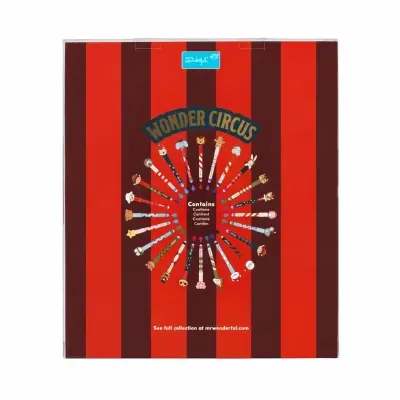 Caixa vermelha e castanha com lápis decorados e texto Wonderland Circus.