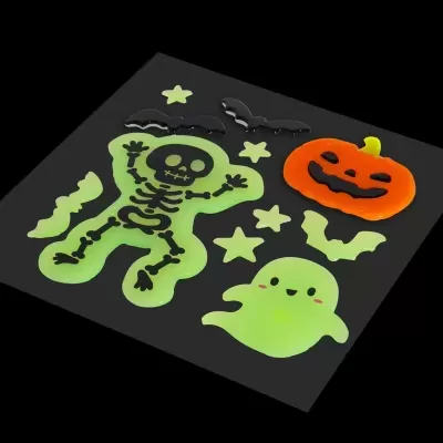 Autocolantes de Halloween com esqueleto, morcegos, estrelas, abóbora e fantasma.