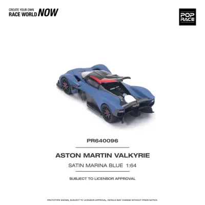 Miniatura do Aston Martin Valkyrie azul-marinho acetinado com detalhes pretos e vermelhos em fundo branco