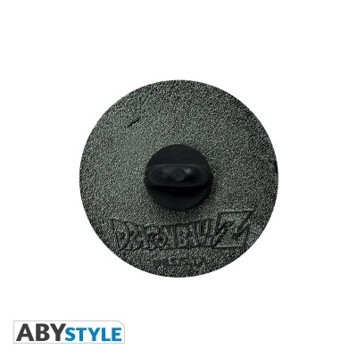 Botão preto de metal com texto Dragon Ball Z e fecho no verso