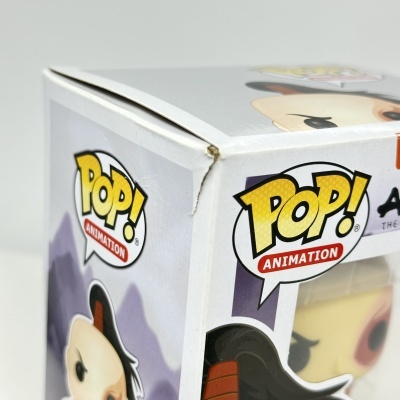 Caixa branca de produto POP! ANIMATION com personagem animado na embalagem