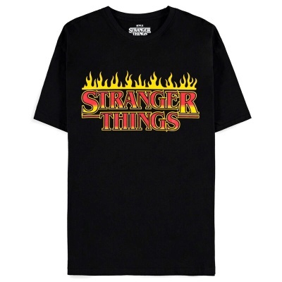 T-shirt preta com estampa Stranger Things em chamas amarelas
