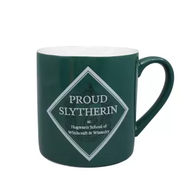 Caneca verde escura com texto branco PROUD SLYTHERIN