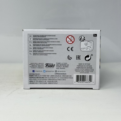 Caixa branca do produto Funko com texto e códigos, para maiores de 3 anos