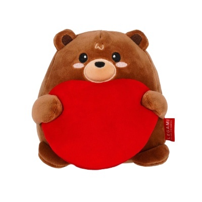 Almofada de pelúcia urso castanho com coração vermelho
