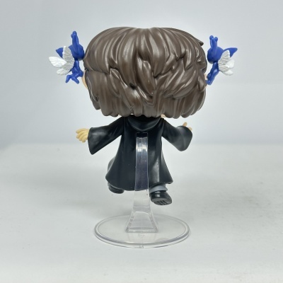 Figura Funko Pop cabelo castanho preto borboletas azuis base transparente