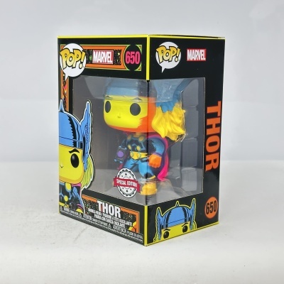 Boneco Funko Pop! Marvel Thor nº 650 em caixa