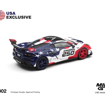 Miniatura de carro desportivo com decoração da bandeira dos EUA