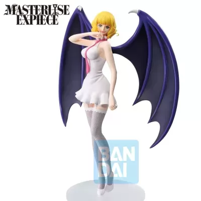 Figura feminina com vestido branco, asas roxas e base branca