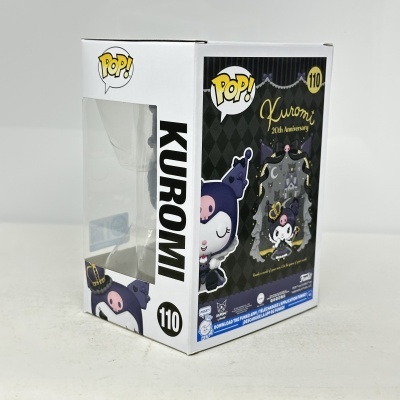 Embalagem branca Funko Pop Kuromi 20th Anniversary número 110 com desenho do personagem Kuromi