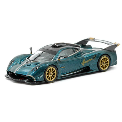 Carro desportivo Pagani Huayra R modelo reduzido azul com rodas douradas e asa preta.