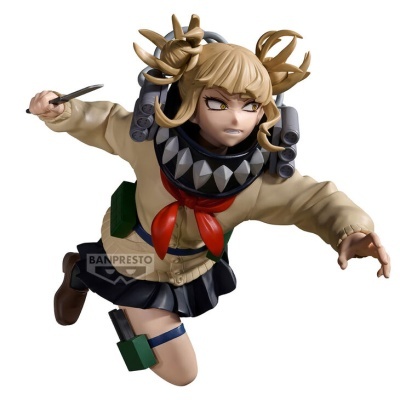 Figura colecionável personagem anime com roupa escolar e acessórios distintos