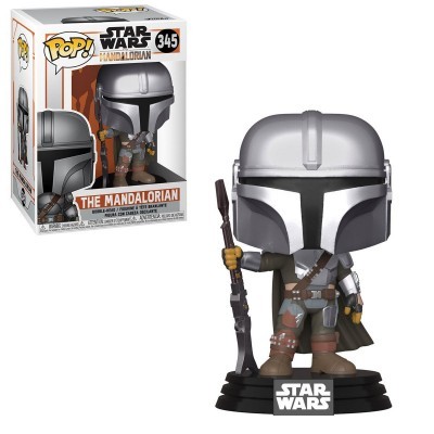 Figura Funko Pop de The Mandalorian com capacete prateado e roupa cinza e marrom