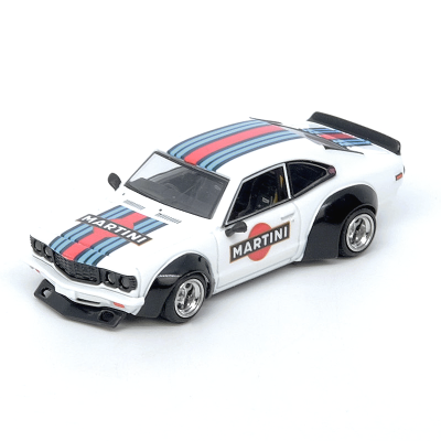 Miniatura de carro de corrida branco com faixas azuis e vermelhas e texto MARTINI