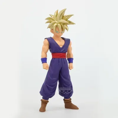 Figura de ação Banpresto personagem masculino cabelo dourado roupa roxa cinto vermelho botas castanhas