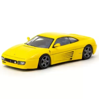 Modelo de carro desportivo amarelo em fundo branco