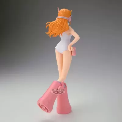 Figura animada com fato de banho branco e acessórios cor-de-rosa