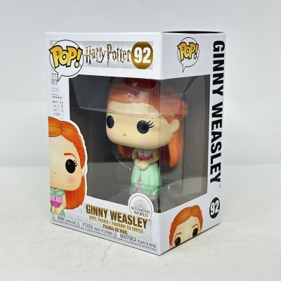 Figura vinil Ginny Weasley da coleção POP Harry Potter na embalagem