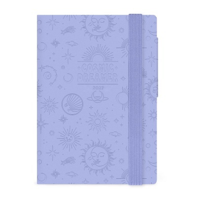 Caderno azul claro com padrão cósmico e texto COSMIC DREAMER 2027