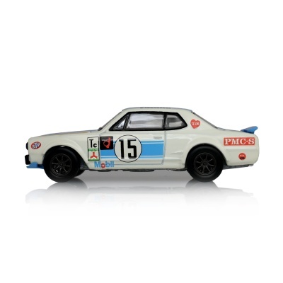 Miniatura de carro de corrida branco com adesivos e número 15