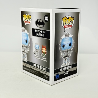 Caixa Funko Pop! Batman & Robin nº 342 Mr. Freeze com ilustração da figura