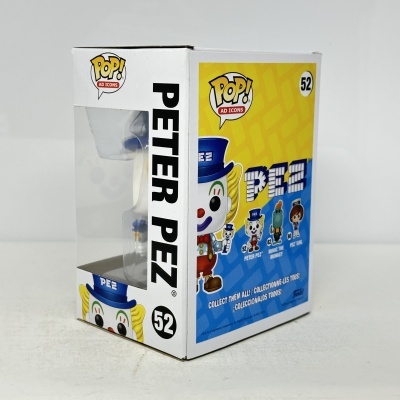 Figura colecionável Peter PEZ POP! número 52 em embalagem branca com visor