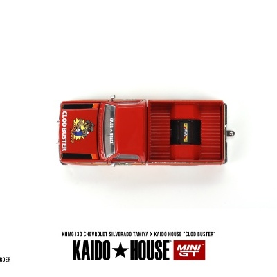 Miniatura de Chevrolet Silverado vermelha decorada 'CLOD BUSTER' vista de cima