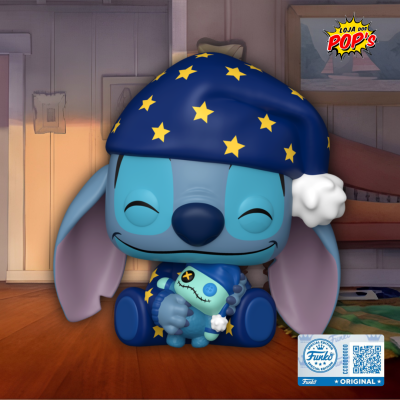 Boneco Funko Pop do Stitch com pijama e chapéu estrelados sentado segurando boneco