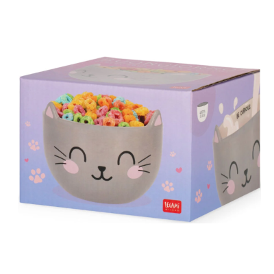 Embalagem de caixa roxa com tigela de gato cinzenta e cereais coloridos