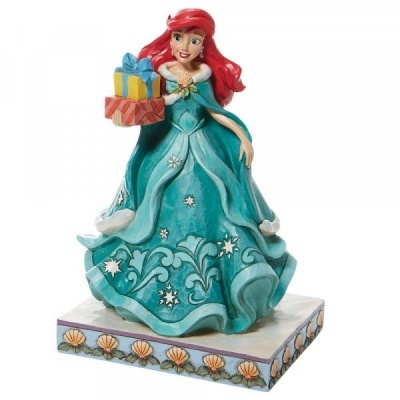 Figurine da Ariel da Disney com vestido azul e presentes coloridos