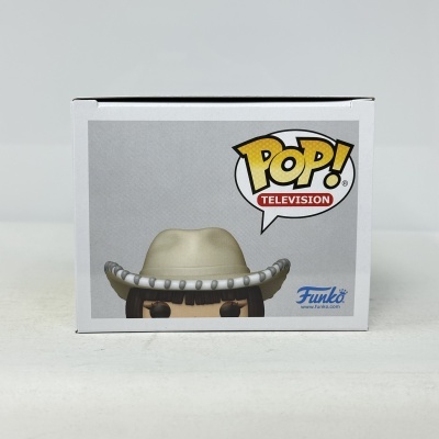Caixa Funko Pop branca com palavra POP! TELEVISION e figura com chapéu bege.