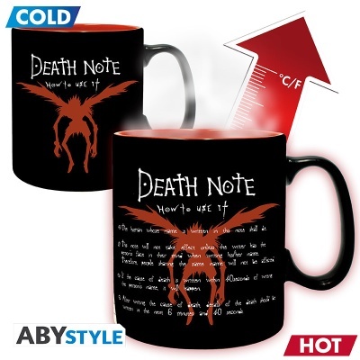 Caneca preta e vermelha com texto DEATH NOTE How to use it e mudança térmica