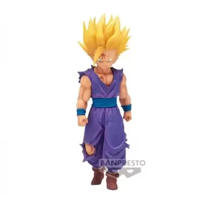 Figura de ação Banpresto com cabelo amarelo, roupa roxa e botas castanhas
