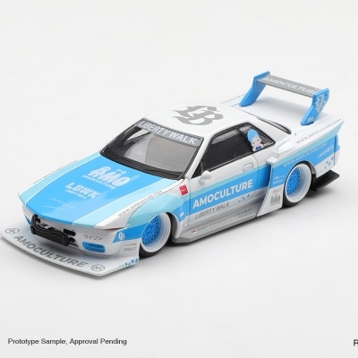 Miniatura de carro de corrida branco e azul com decoração AMOCULTURE e LIBERTYWALK
