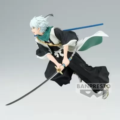 Figura colecionável de personagem anime com espada e roupa preta e verde