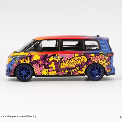 Miniatura de carrinha colorida com pintura floral e texto 'UNLIMITED WHEELS'