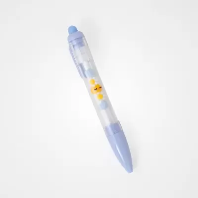 Caneta azul clara com esferas decorativas dentro