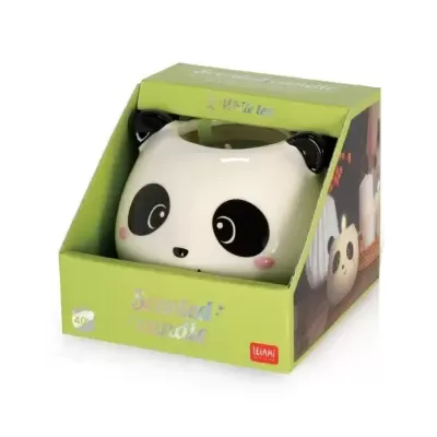 Vela em recipiente cerâmico em forma de panda embalada em caixa verde