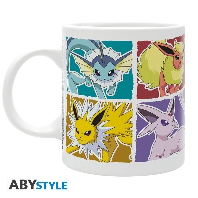 Caneca branca com desenhos dos Pokémon Vaporeon, Flareon, Jolteon e Espeon