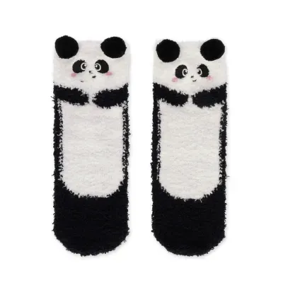 Meias felpudas com padrão panda preto e branco e orelhas 3D