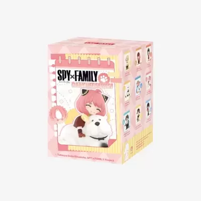 Embalagem rosa dos bonecos SPY×FAMILY DAILY LIFE SERIES com boneco e ovelha