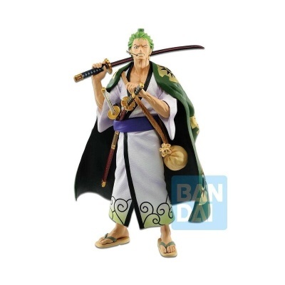 Figura de ação de personagem com quimono, capa e katanas